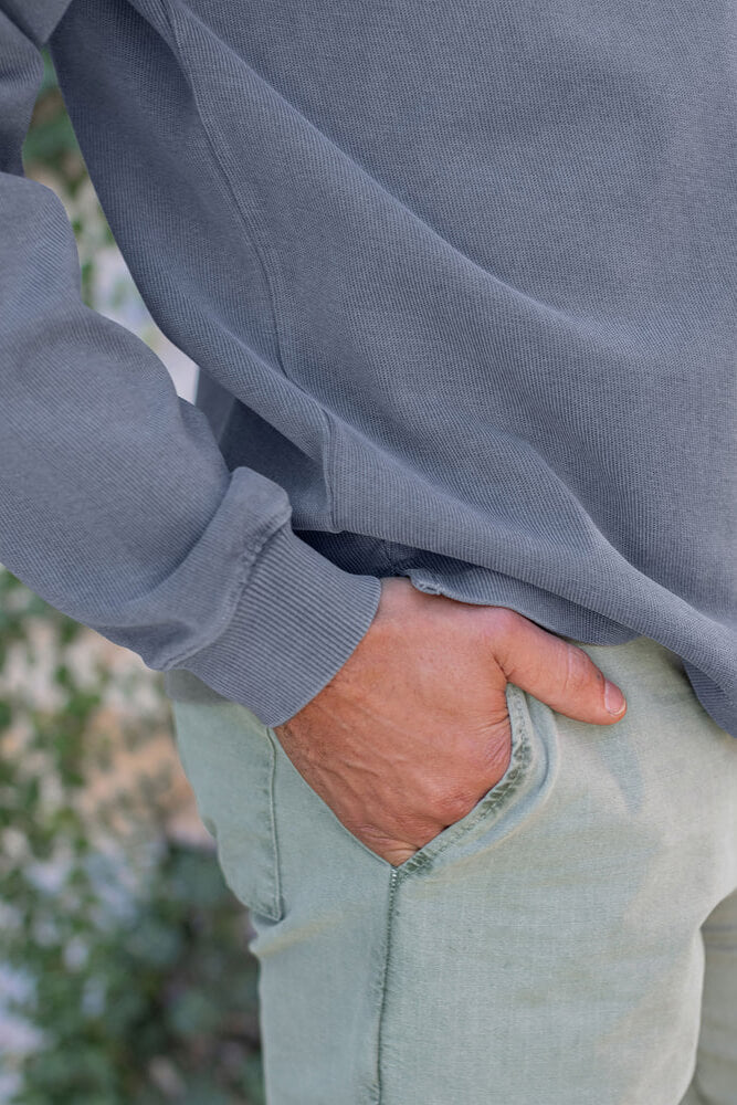 Alex Crane caza crewneck in slate details