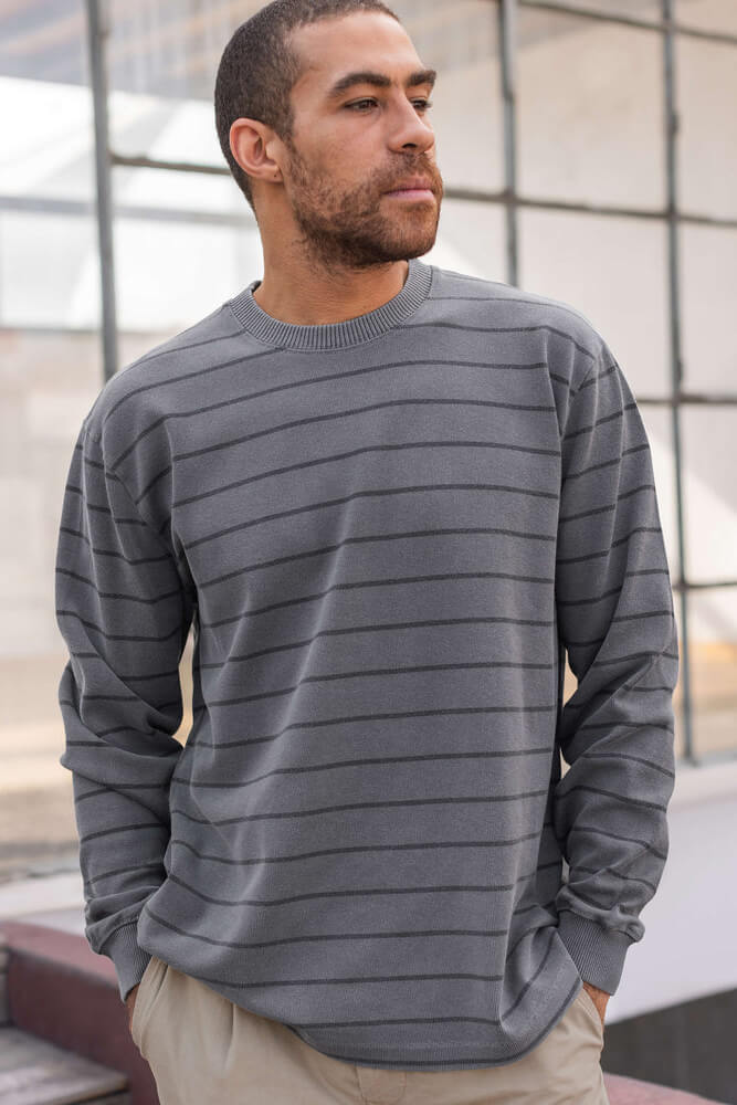 Alex Crane Caza Crewneck in slate rio stye