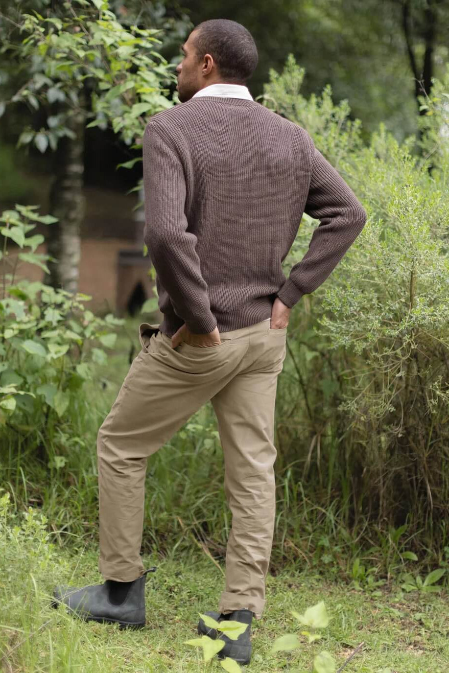 Alex Crane Bay Sweater in Coffee back fit
