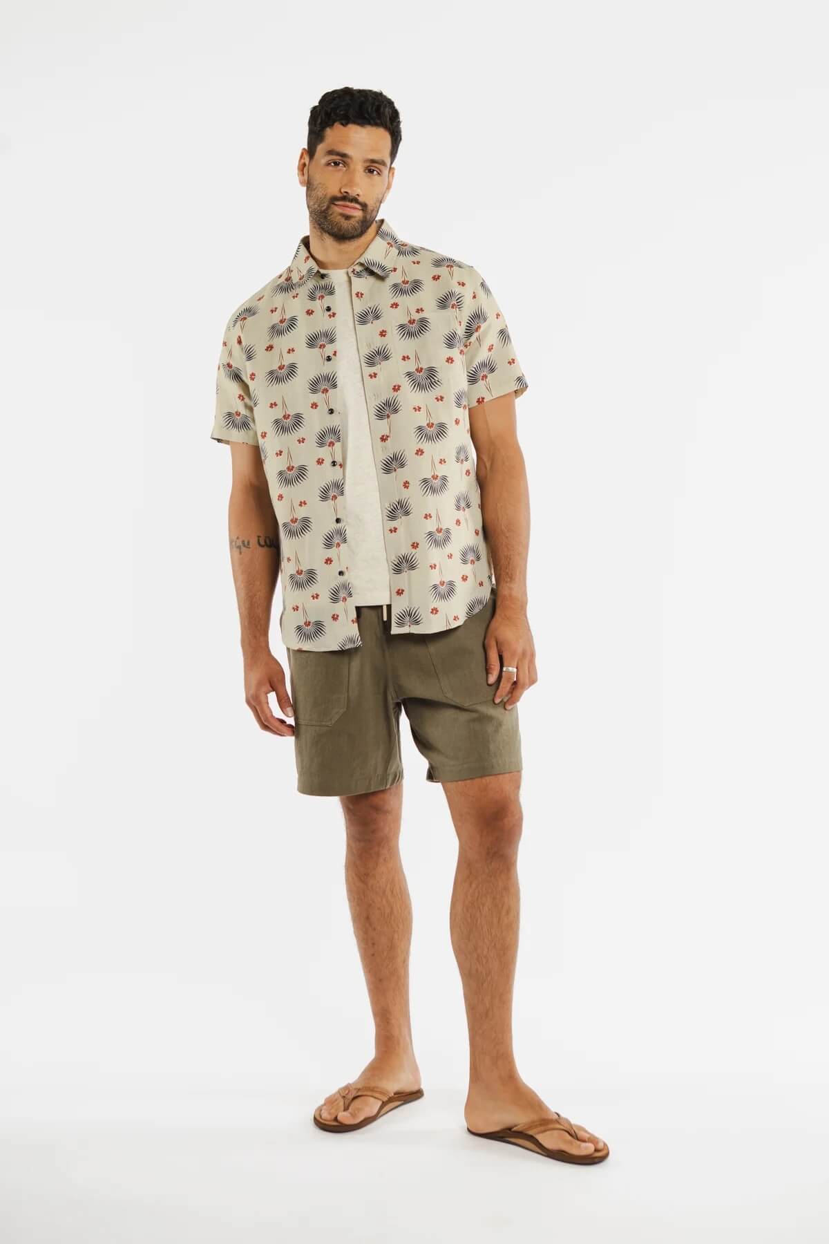 Bridge & Burn Harbor Slim Shirt in aloha floral