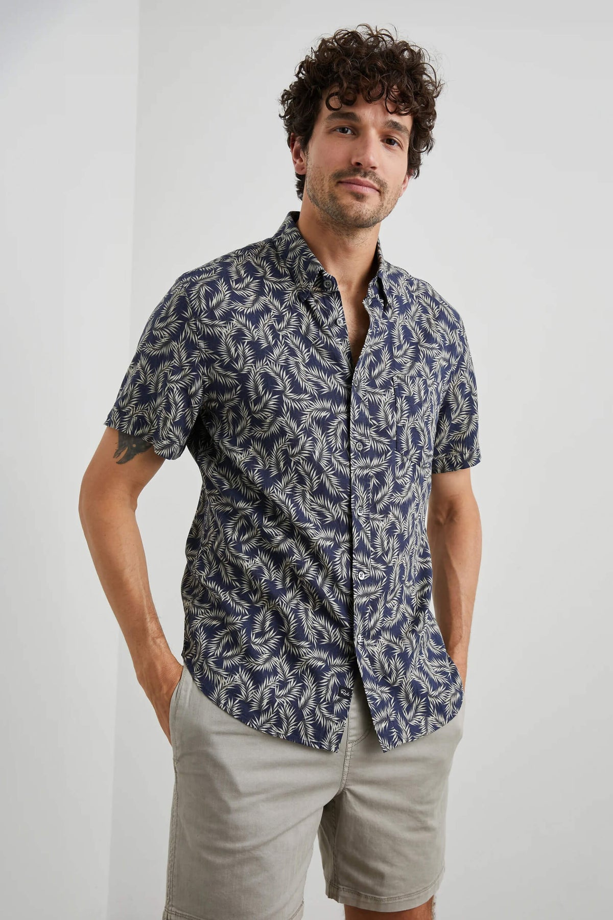 Rails Carson Shirt men's short-sleeve linen blend button-down with traditional fit and single chest patch pocket.