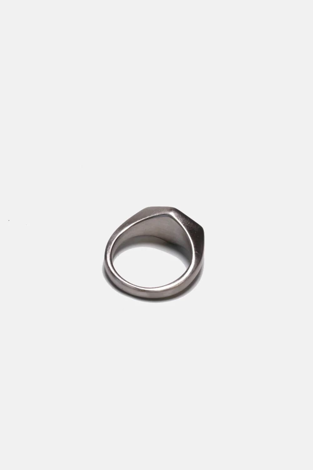 Curated Basics Black Duo Triangle Ring back detail