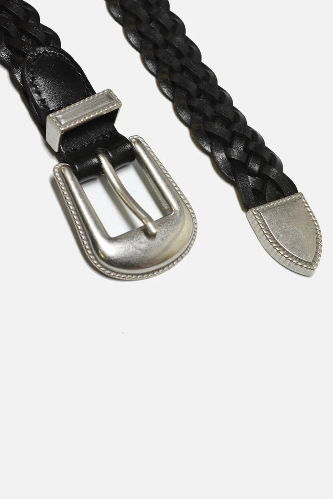 Curated Basics Western Braided Belt details