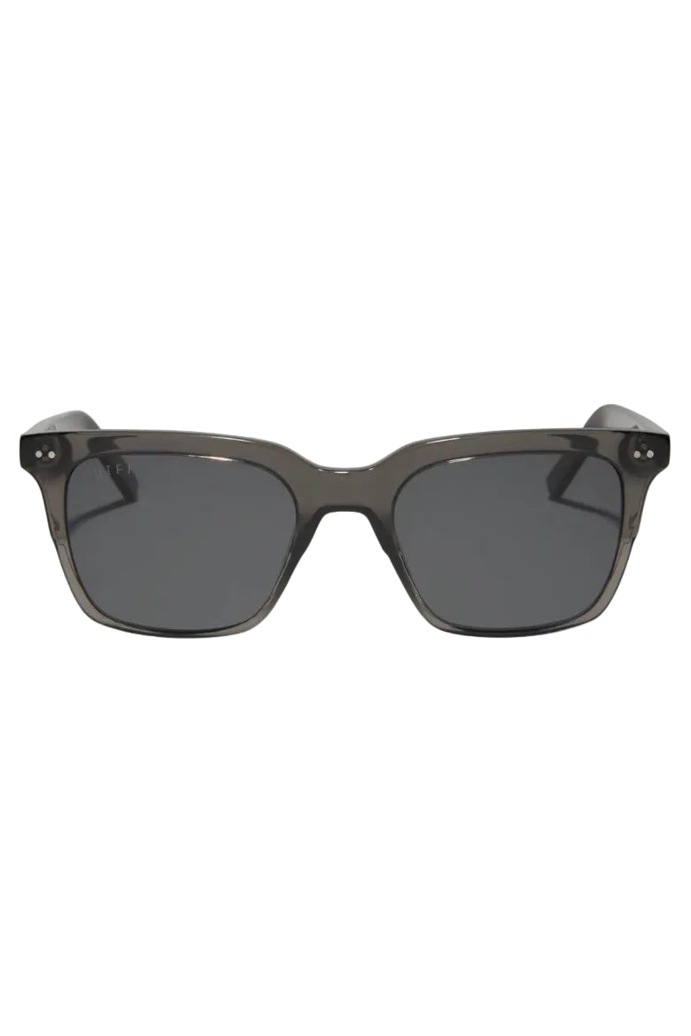 Diff Eyewear Billie Polarized Sunglasses in Black Smoke Crystal front