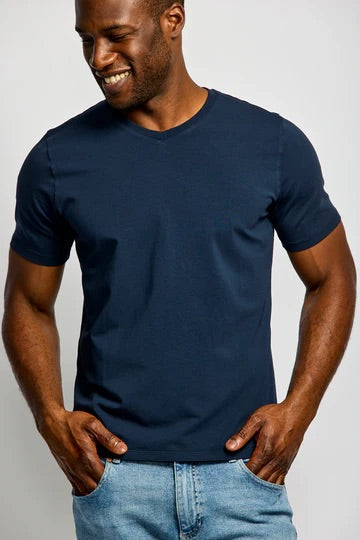 Easy Mondays VNeck T-Shirt in Navy style