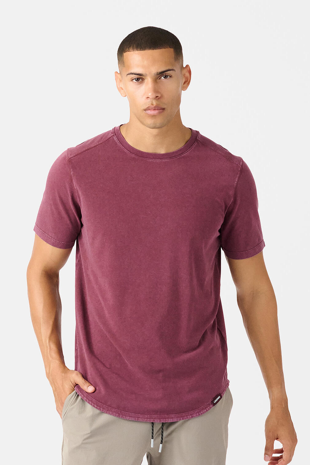 Legends Aviation Tee Curved Hem men's short sleeve T-shirt with relaxed fit and modern curved hem
