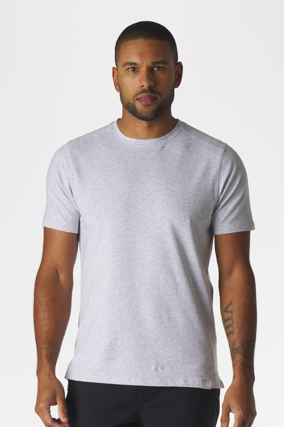 Legends Aviation Tee men's short sleeve T-shirt with relaxed fit, crew neckline and split hem