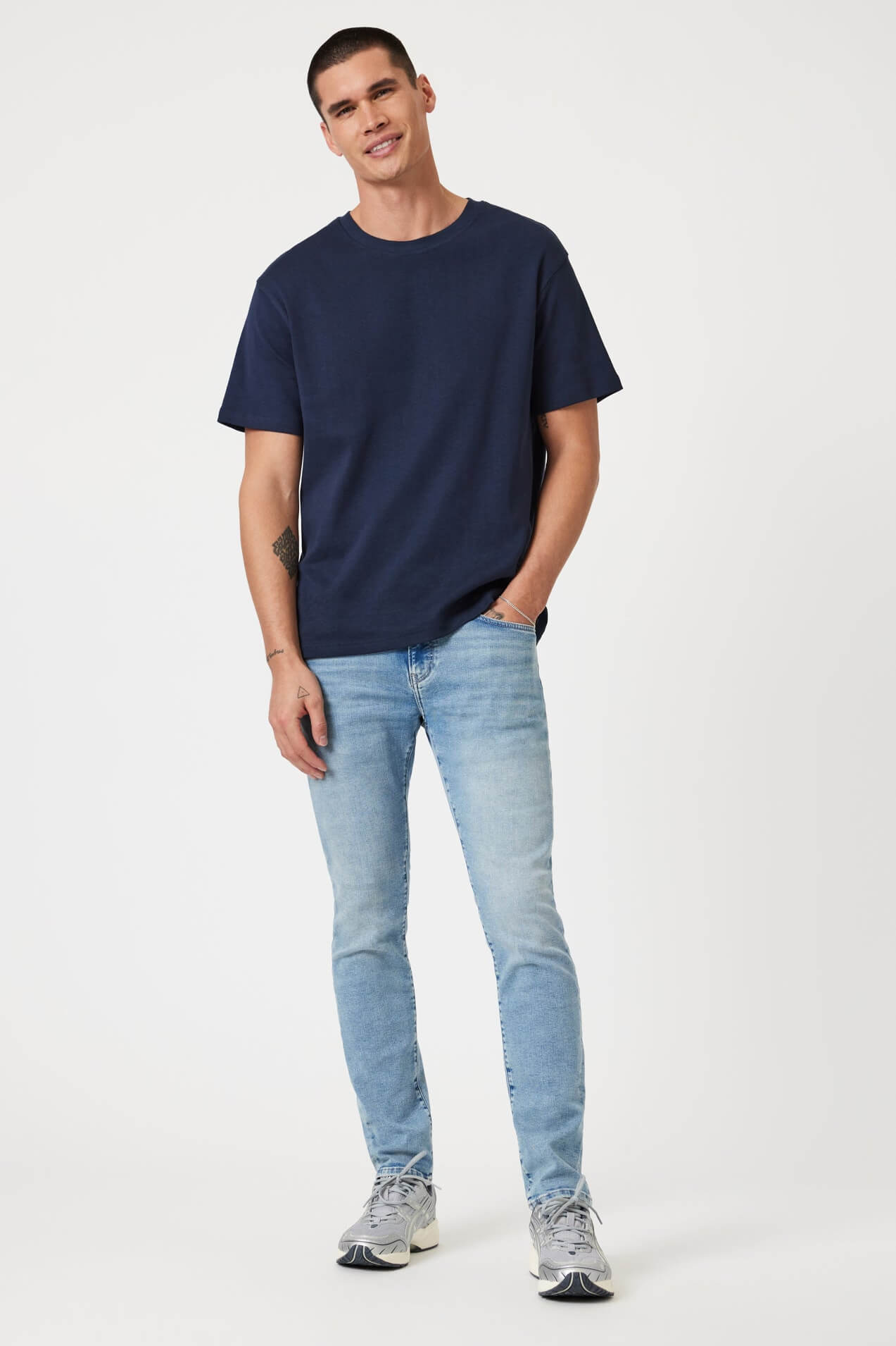 Mavi Jake SLim Leg in light feather blue