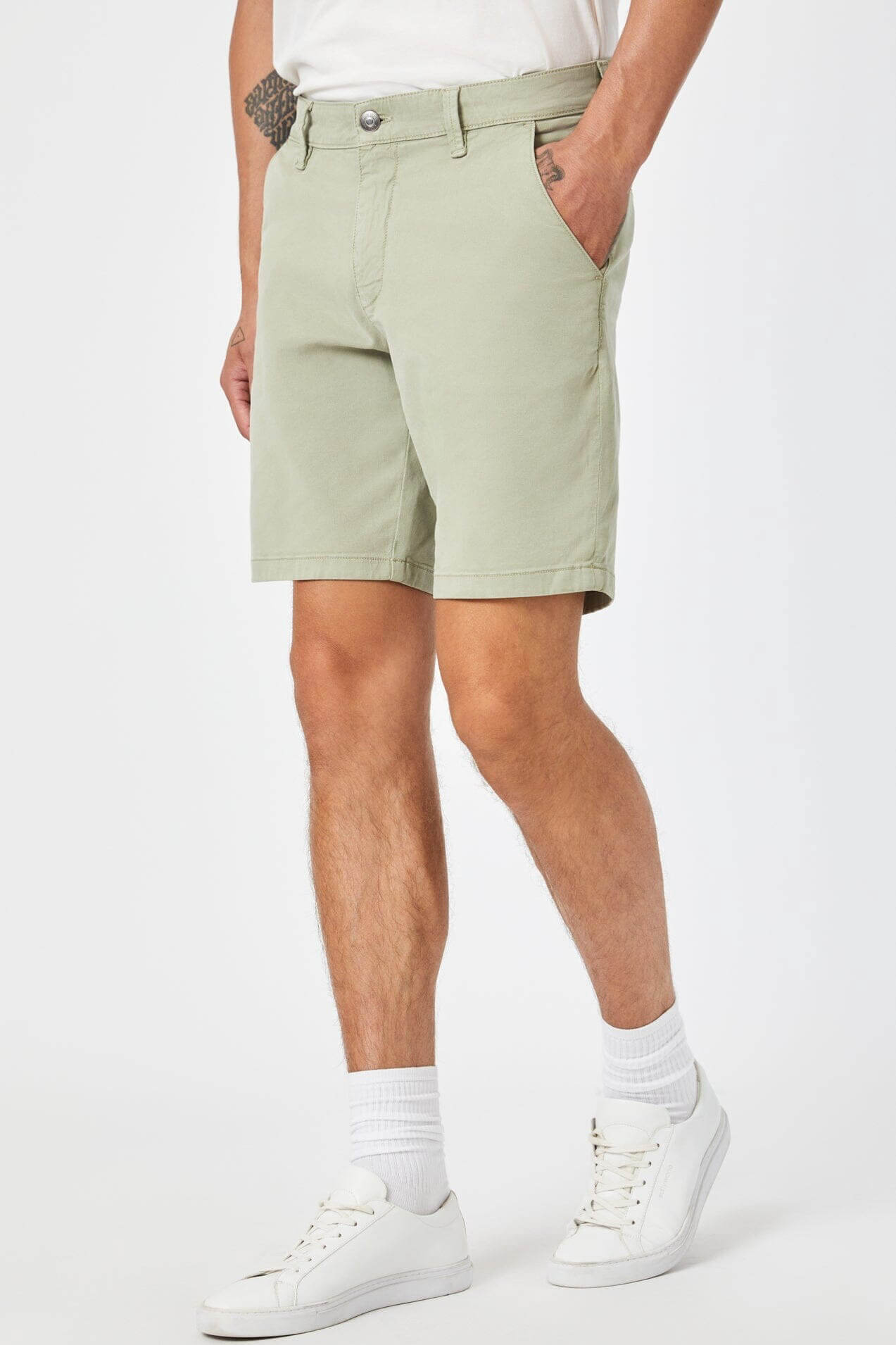 Mavi Noah 9" Short in sky blue twill