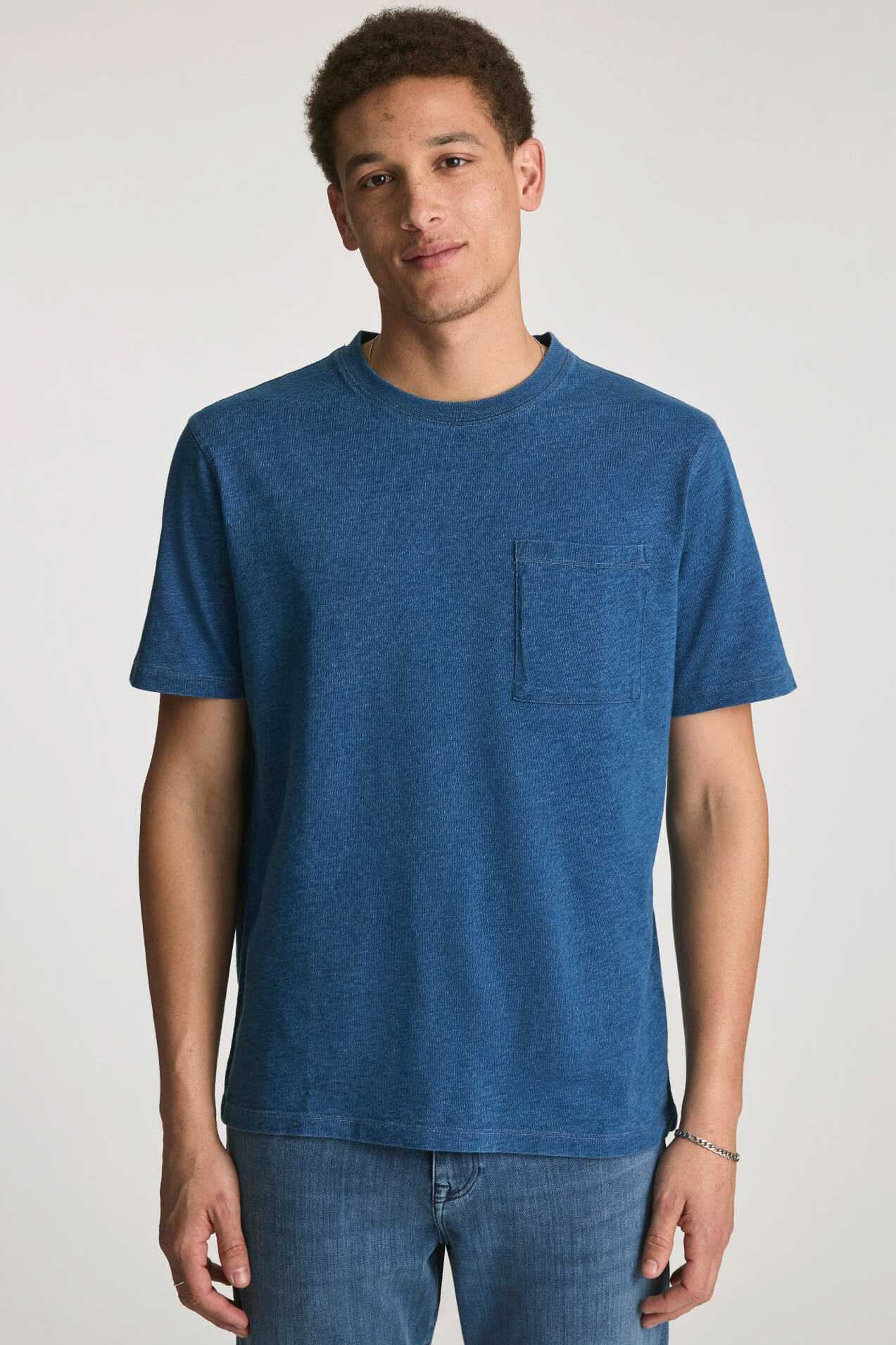 Mavi Pocket Tee in indigo