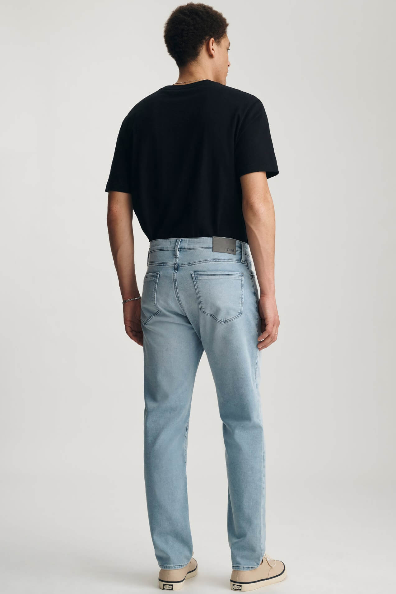 Mavi Steve Athletic Jeans in lt blue explorer