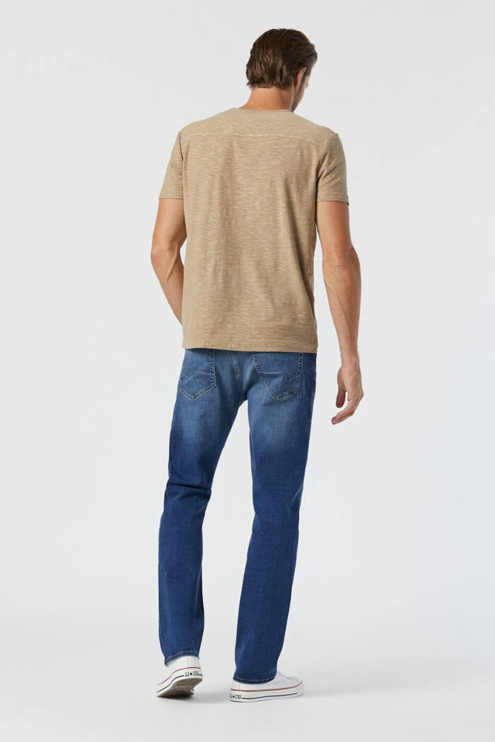 Mavi Zach Jeans in mid brushed organic move