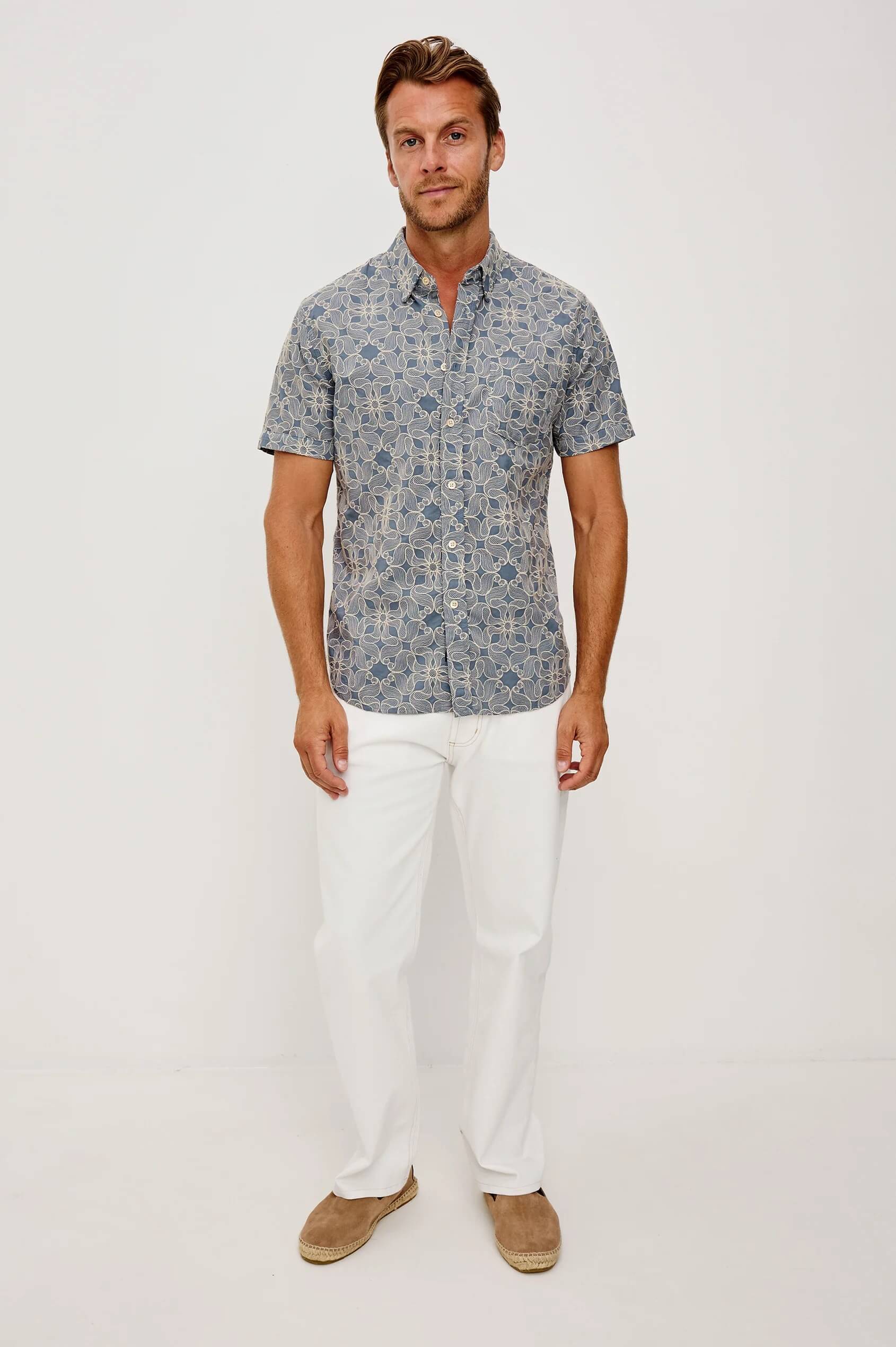 Rails Hale shirt in Whirling Daisy Steel style