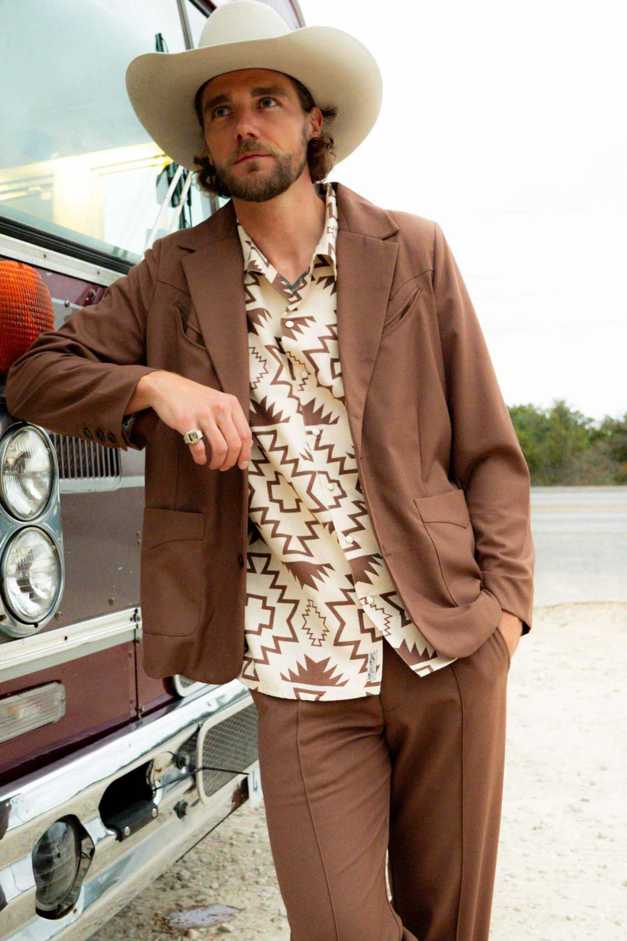 Sendero Padre Shirt in Chama Chevron lifestyle