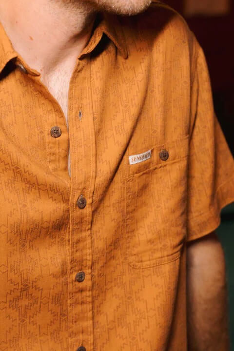 Sendero City Slicker SS Shirt in Arizona Chevron Chesnut lifestyle
