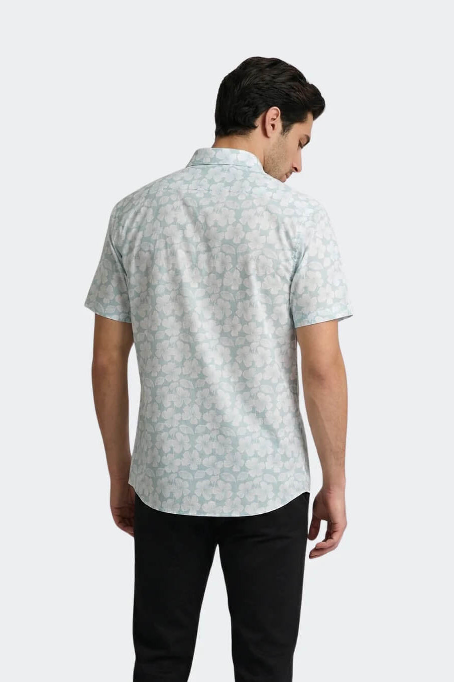 Vustra Hibiscus Shirt White back fit