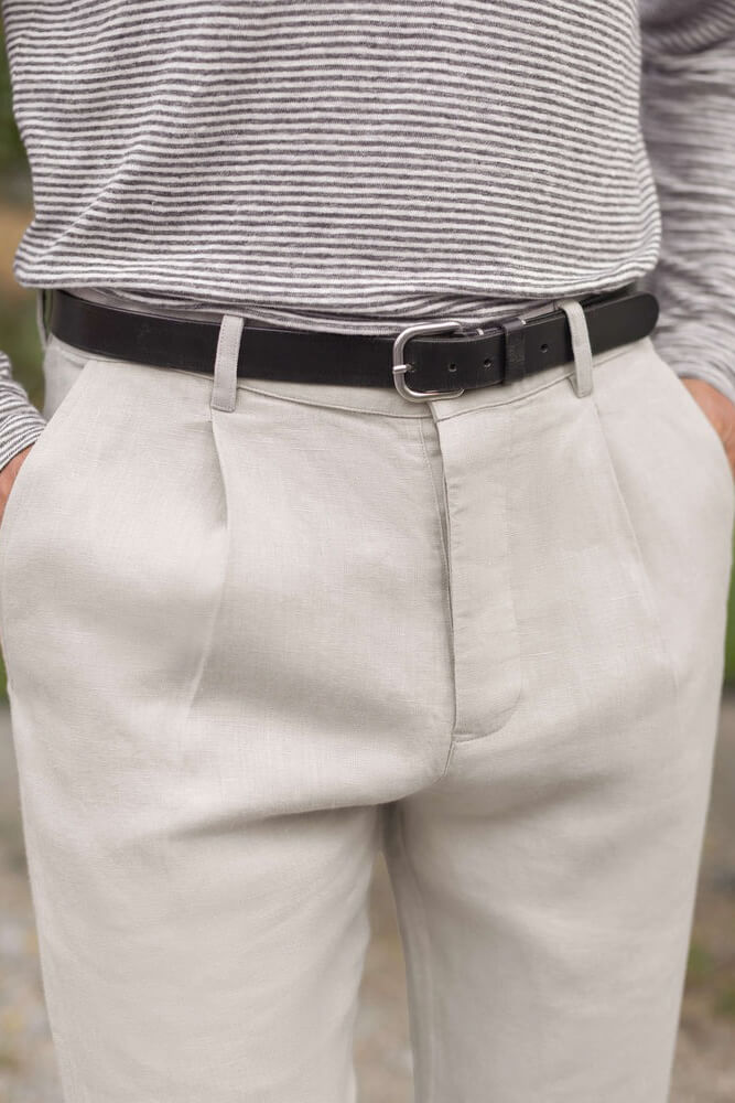 Alex Crane Alta Trousers in bone close up