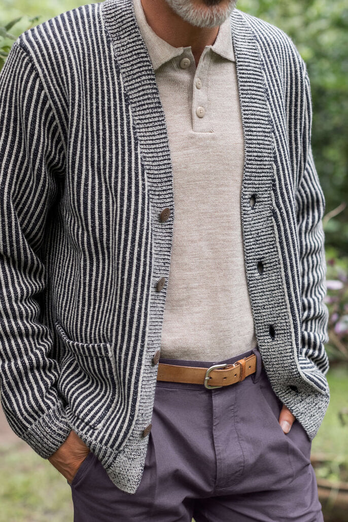 Alex Crane Vale Cardigan in lines style