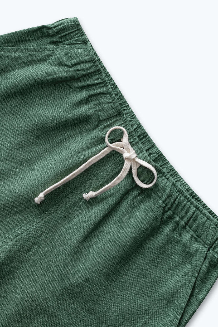 Alex Crane Bo Shorts in Pine close up