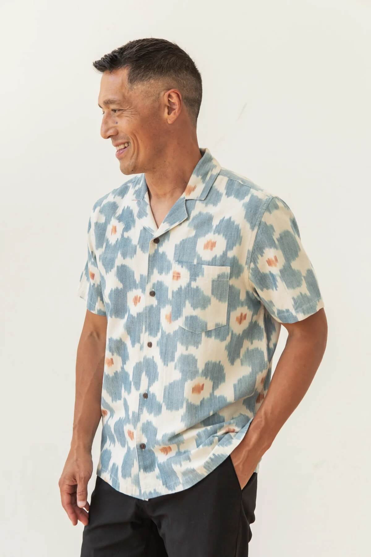 Bridge & Burn The Bodie Shirt in Polar Blossom style