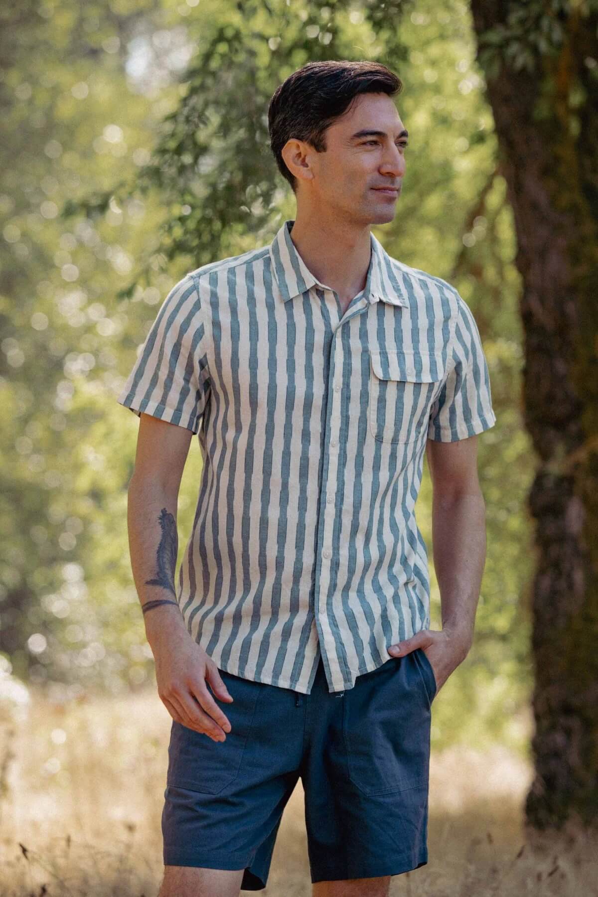Bridge and burn The Marten Shirt in Beach Stripe