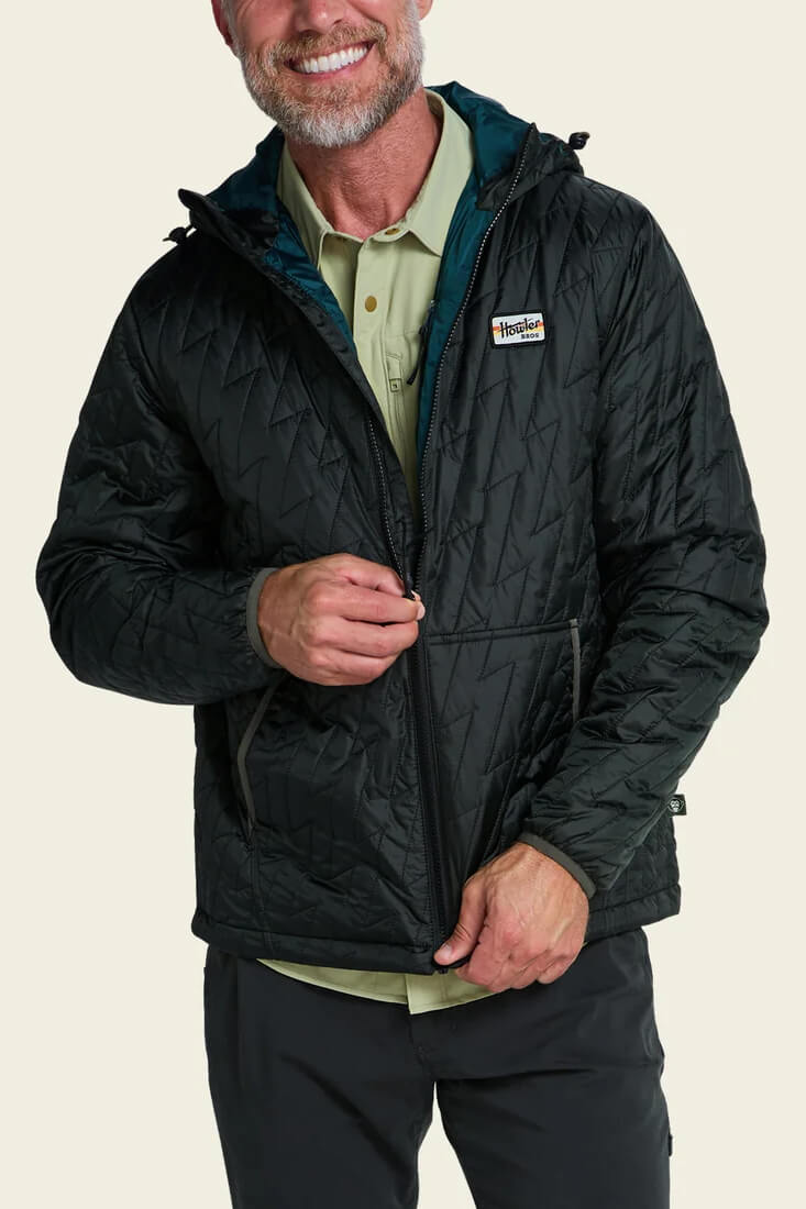 Howler Bros Voltage Jacket in carbonite