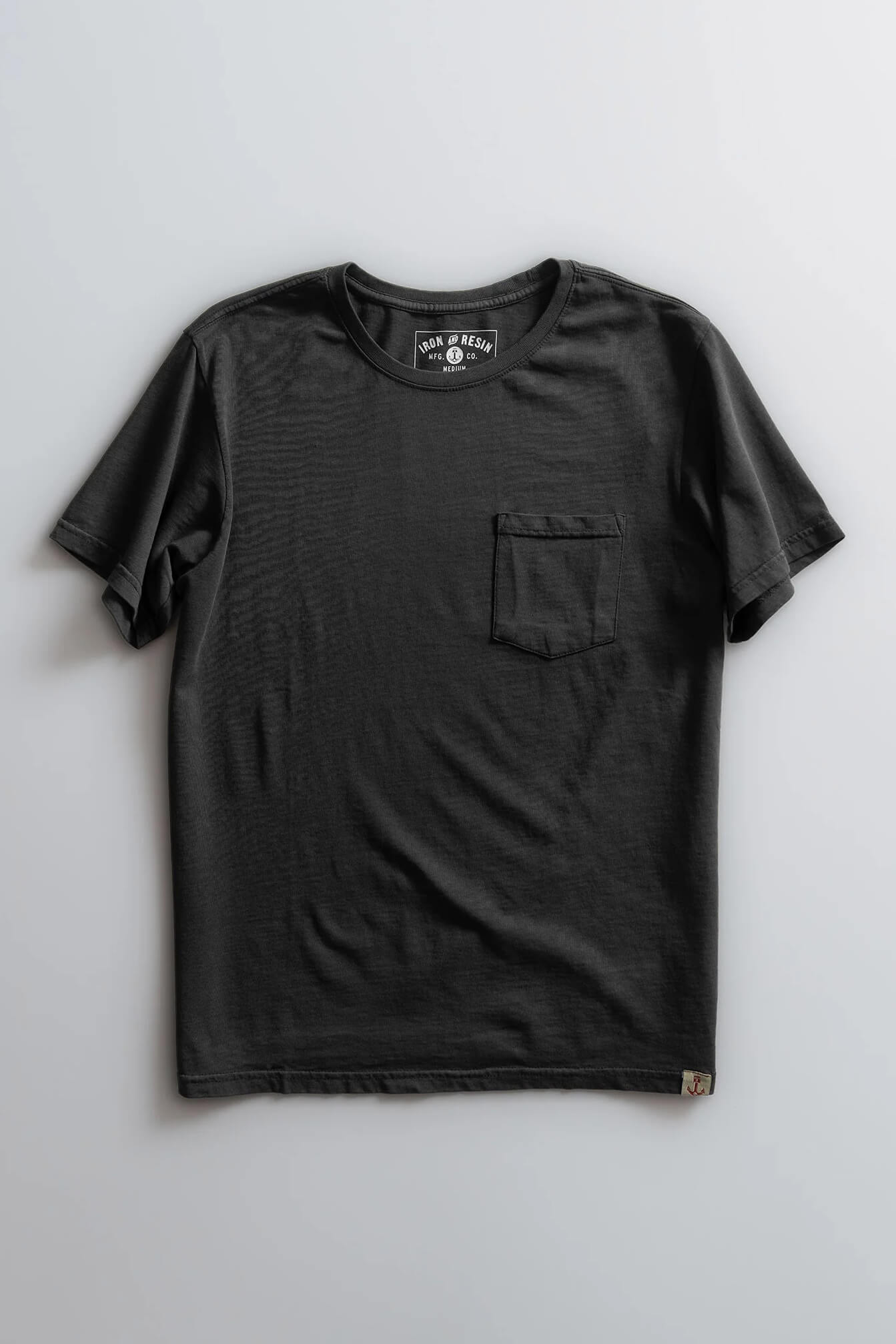 Iron & Resin Faded Pocket Tee in charcoal