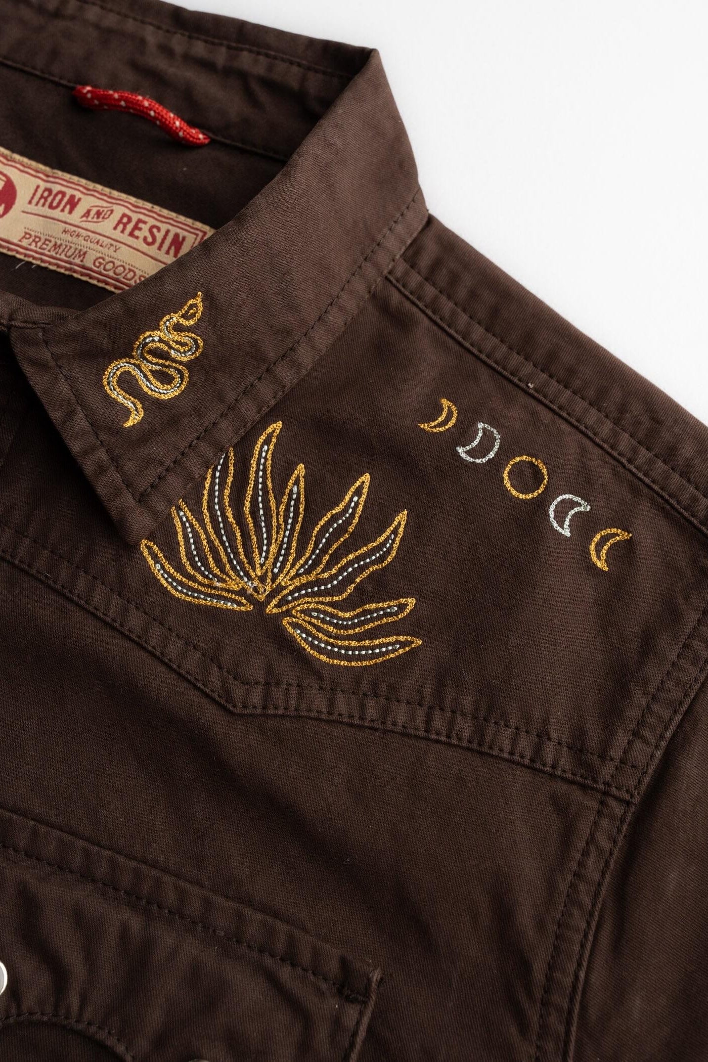 Iron & Resin Badlands Shirt in Brown front detail close up