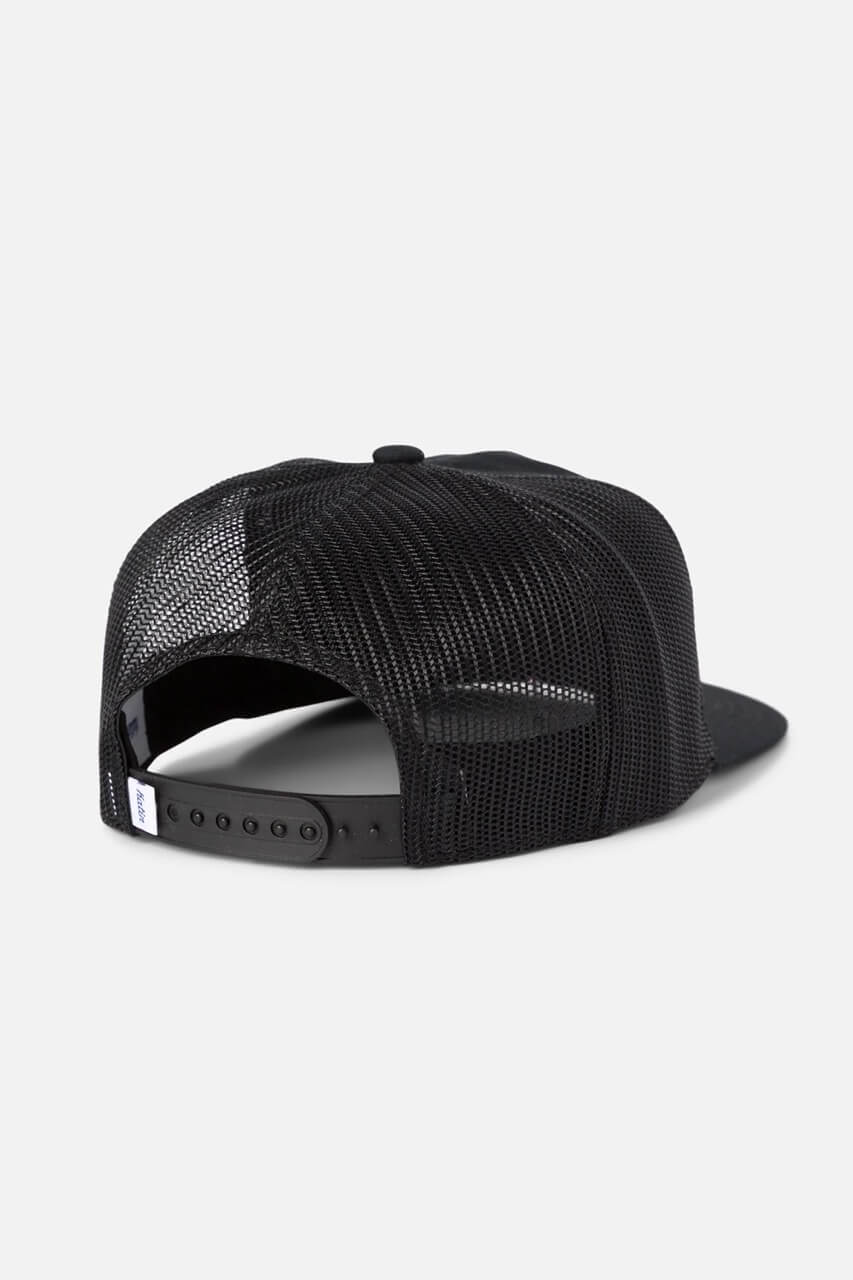 Solo Trucker Hat