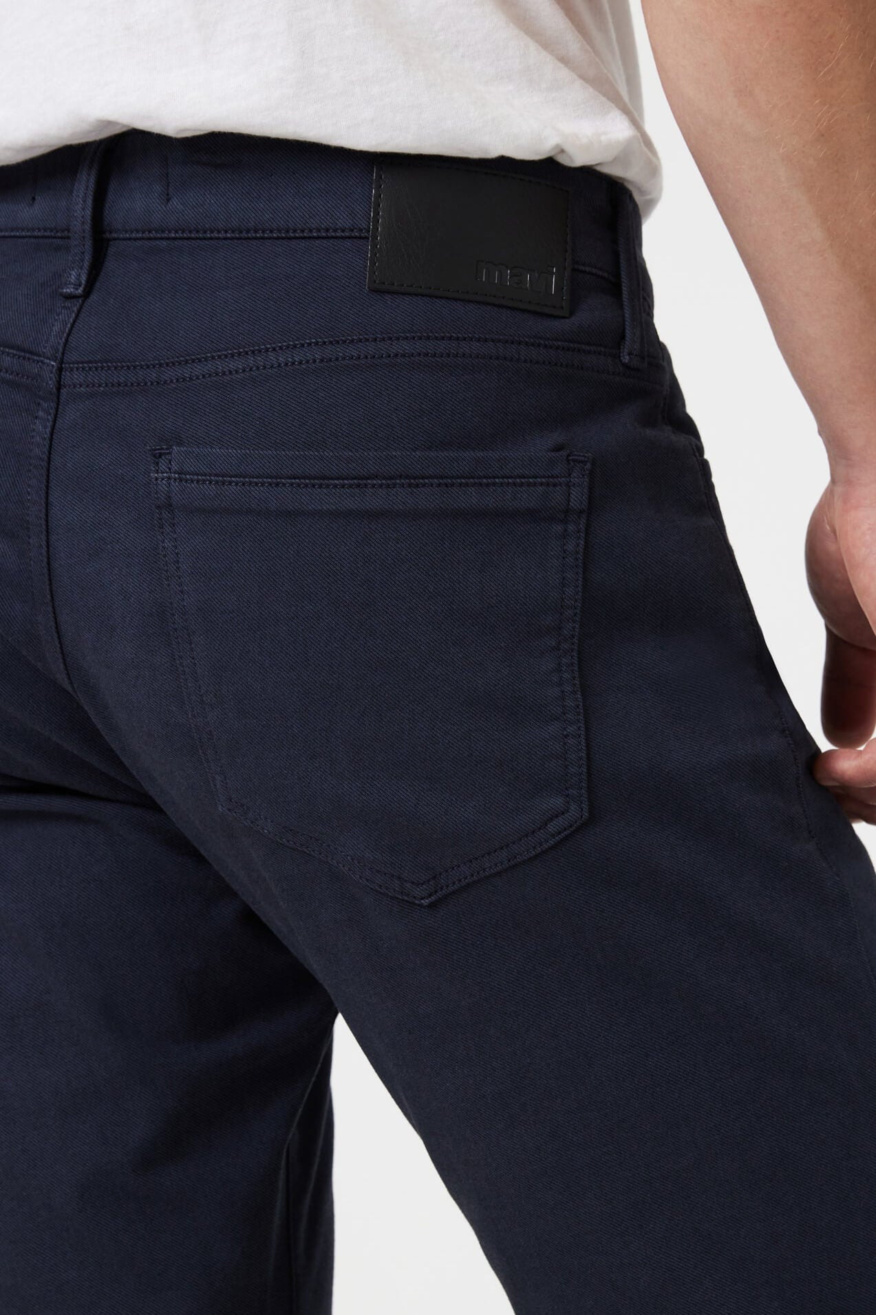 Mavi Jake Athletic Slim Leg in navy