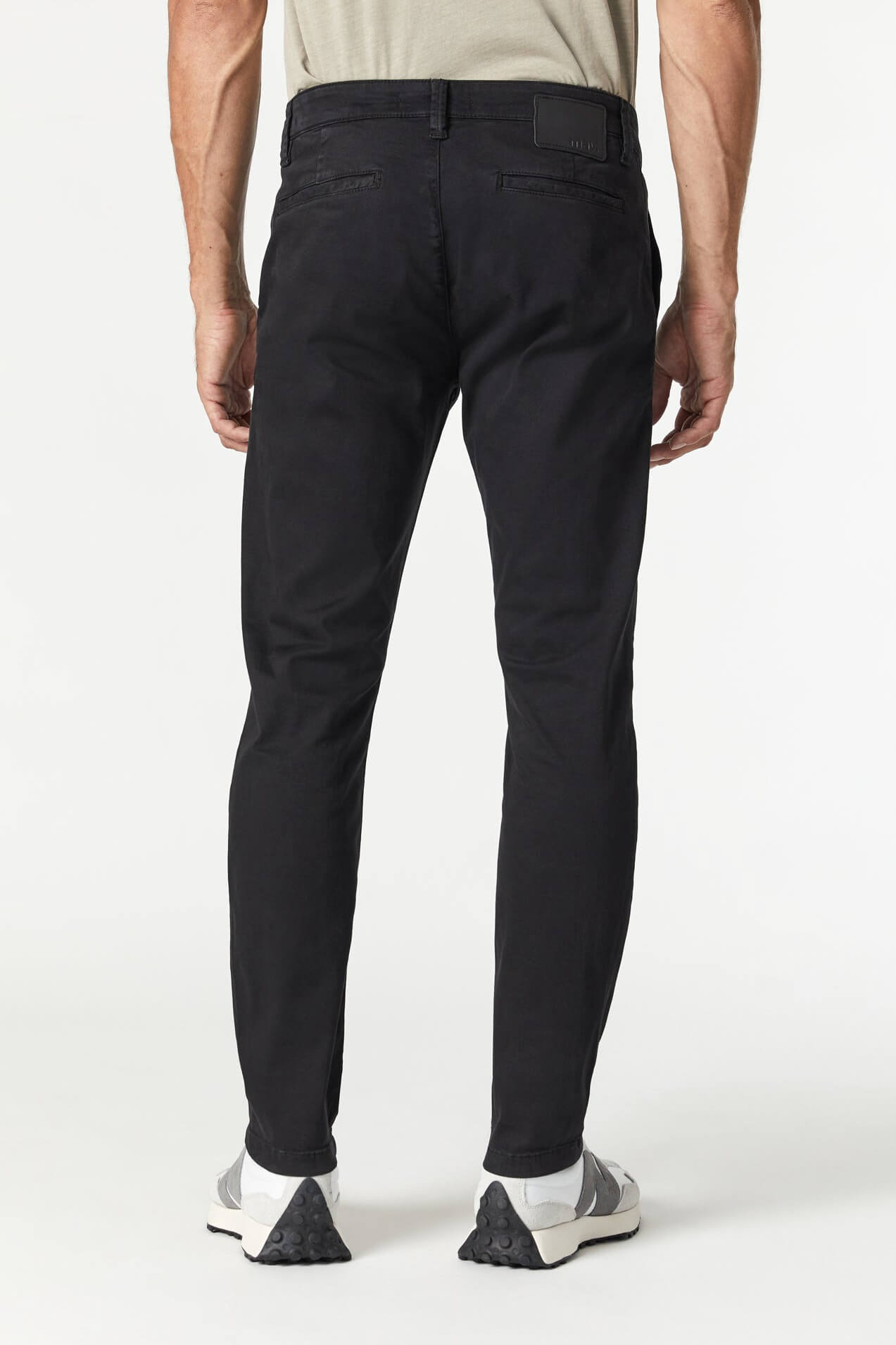 Mavi Johnny Slim in black twill