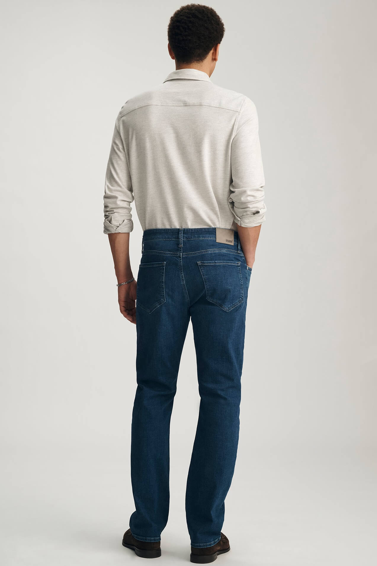 Mavi Matt Relaxed Straight in dark brushed organic vintage
