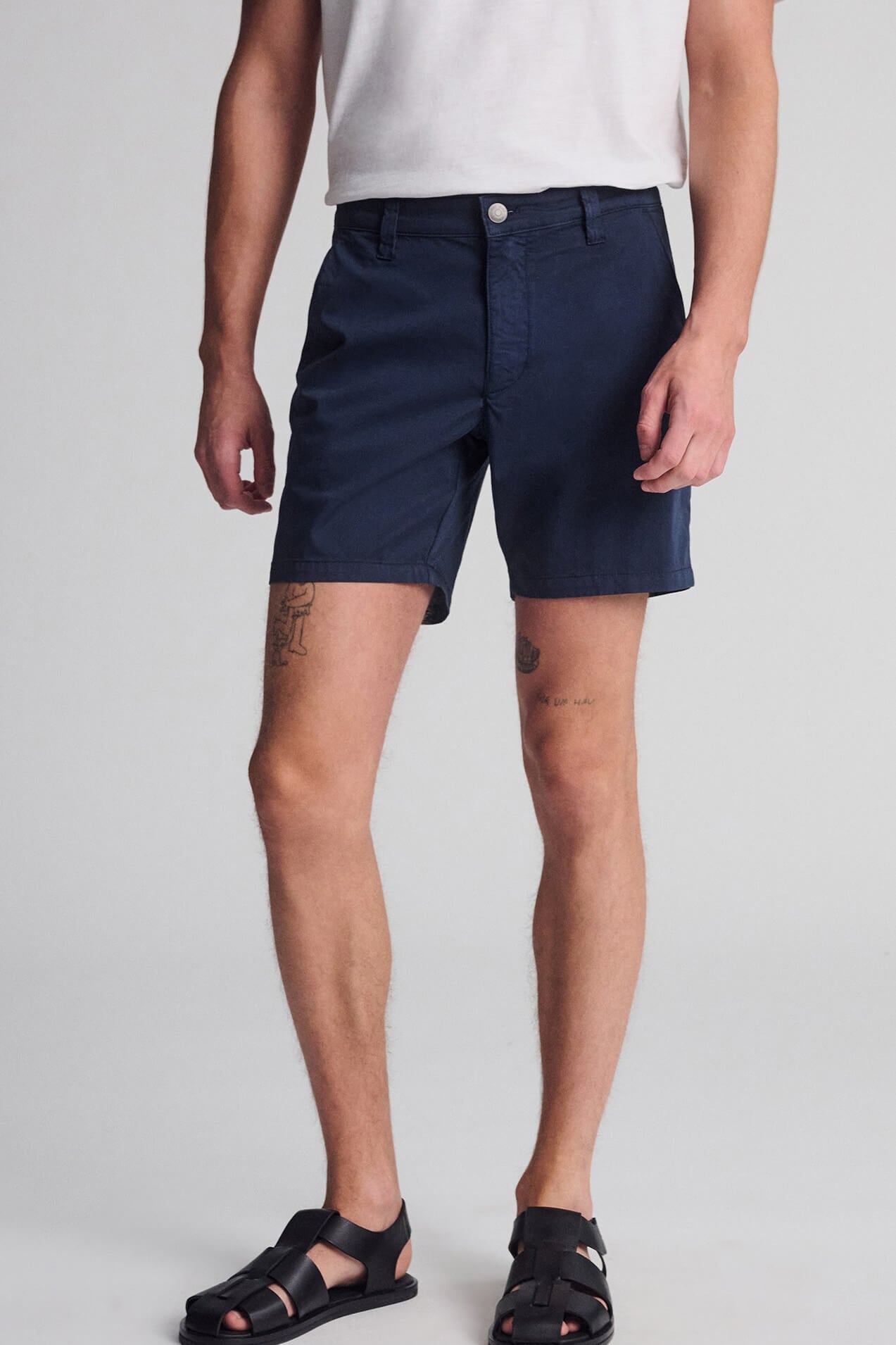 Mavi Nate Shorts in night city smart