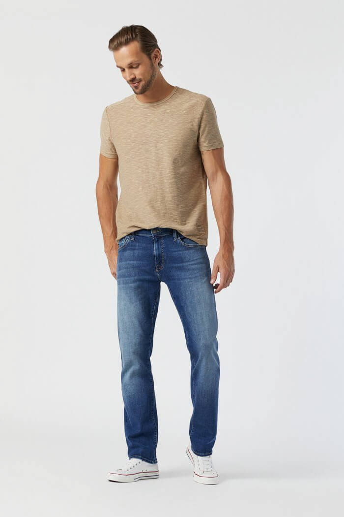 Mavi Zach Jeans in mid brushed organic move