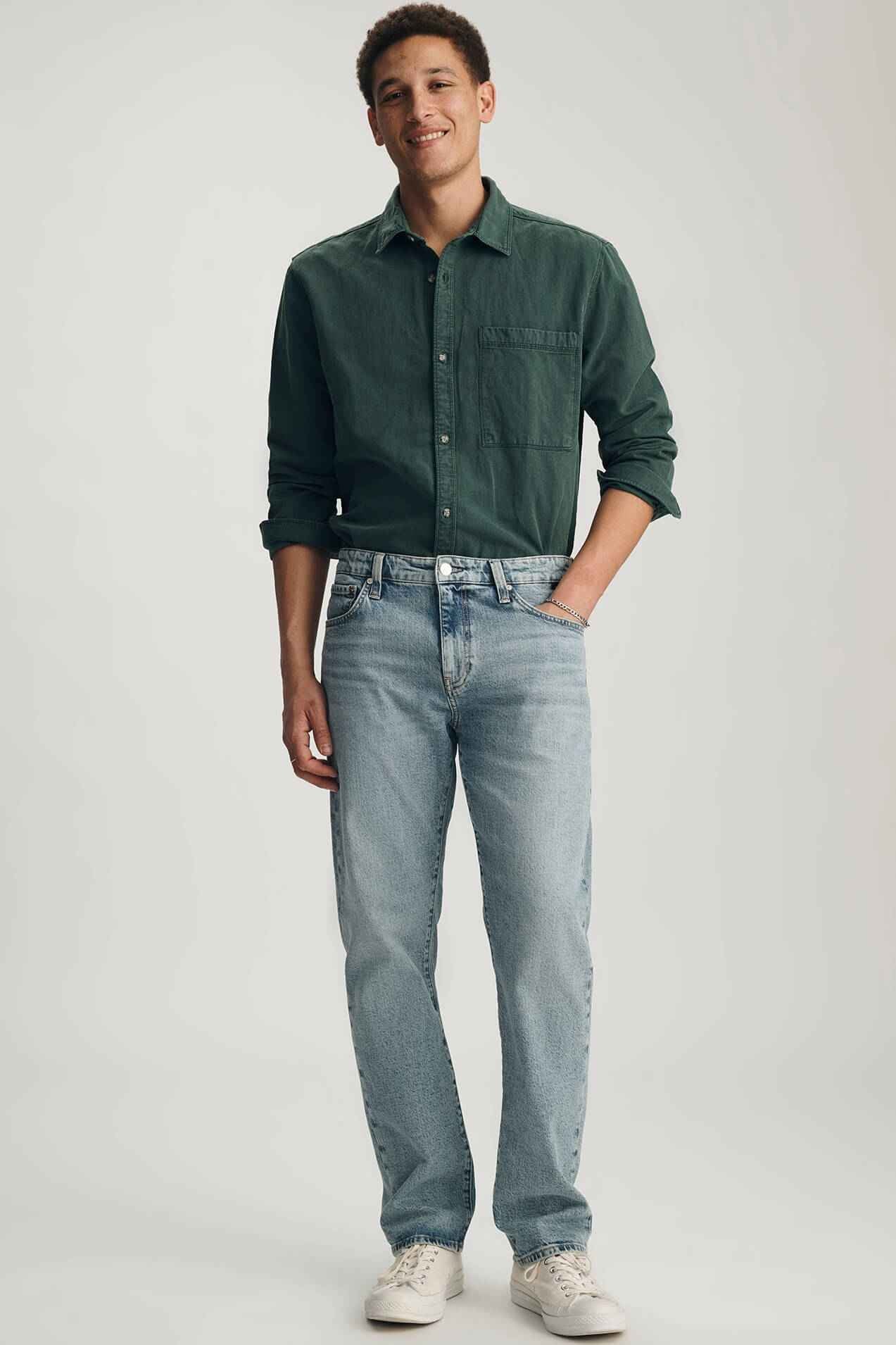 Mavi Zach Straight Leg in light shaded classic blue