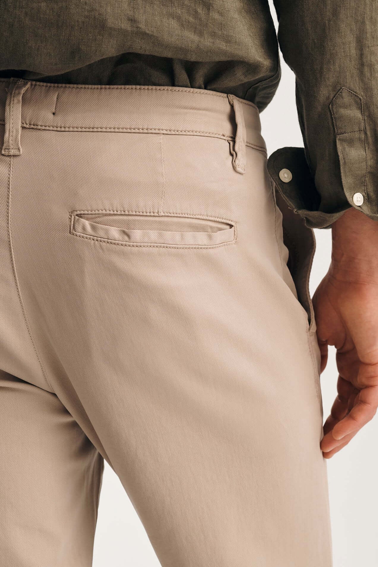 Back details Mavi Will Pleated Straight Chino Pants in  Nature City