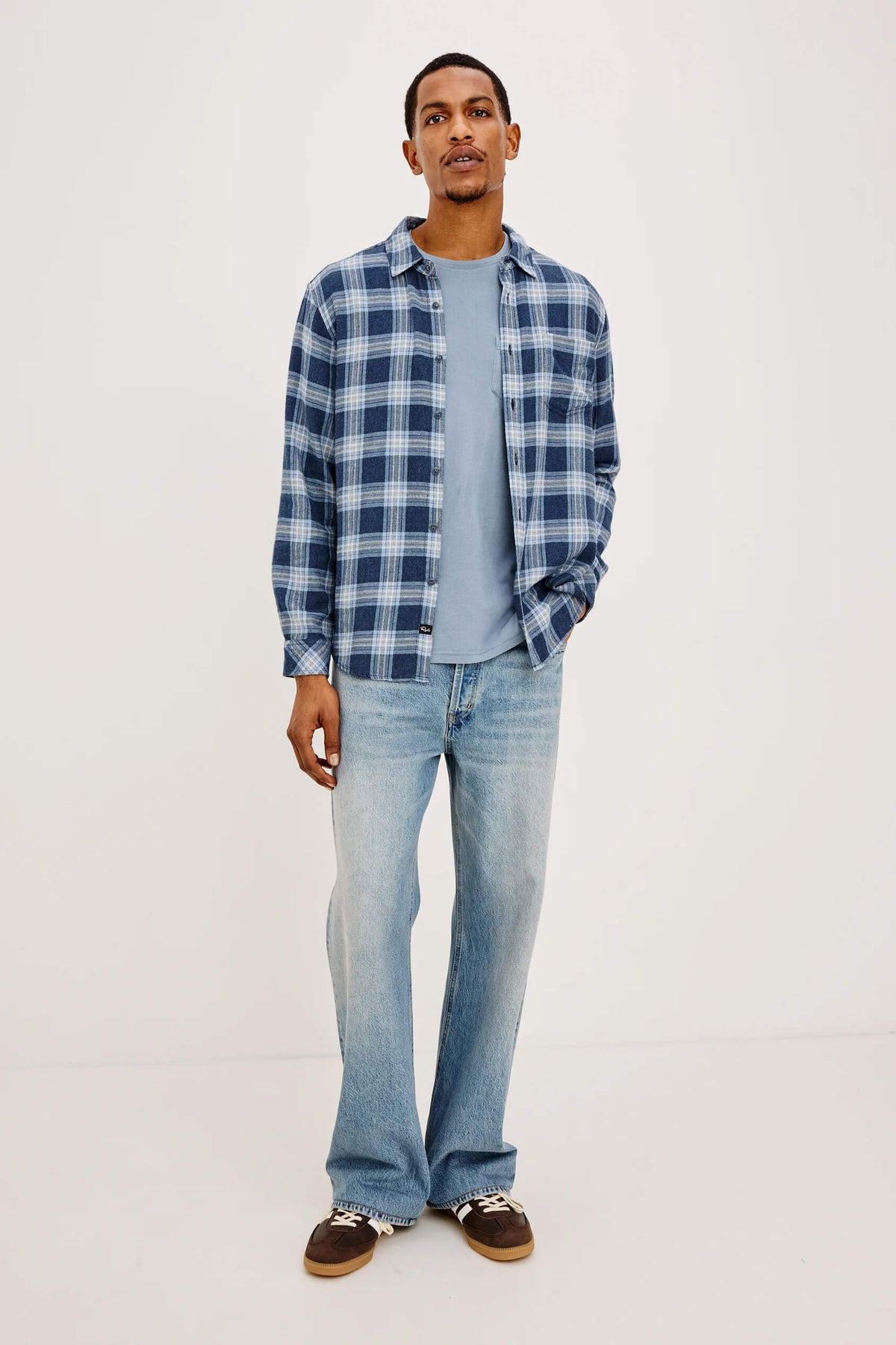 Rails Lennox Shirt men's plaid button-down with relaxed fit, spread collar, chest pocket and soft double-brushed fabric