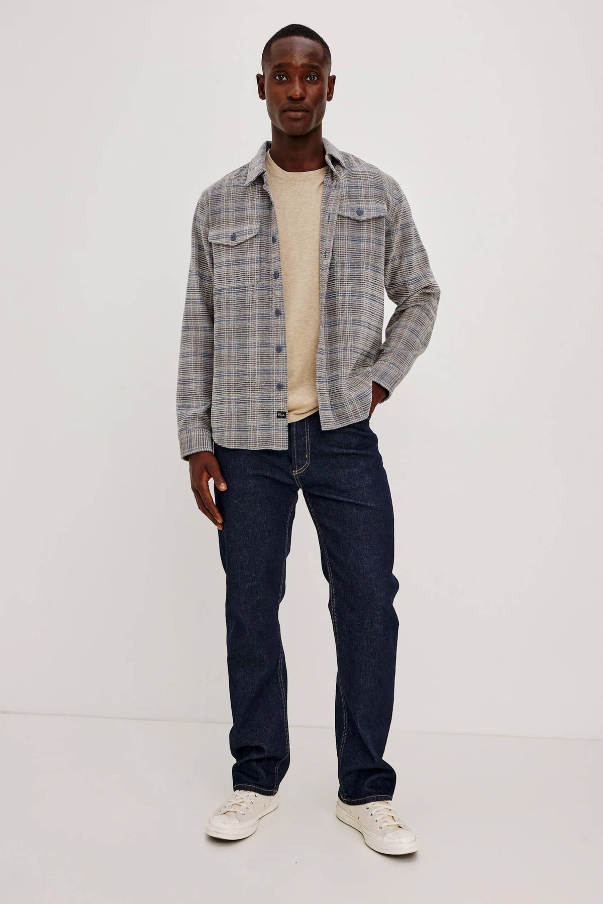 Rails Warren Overshirt men's textured chenille cotton-blend button-down with relaxed fit, point collar and dual chest flap pockets.