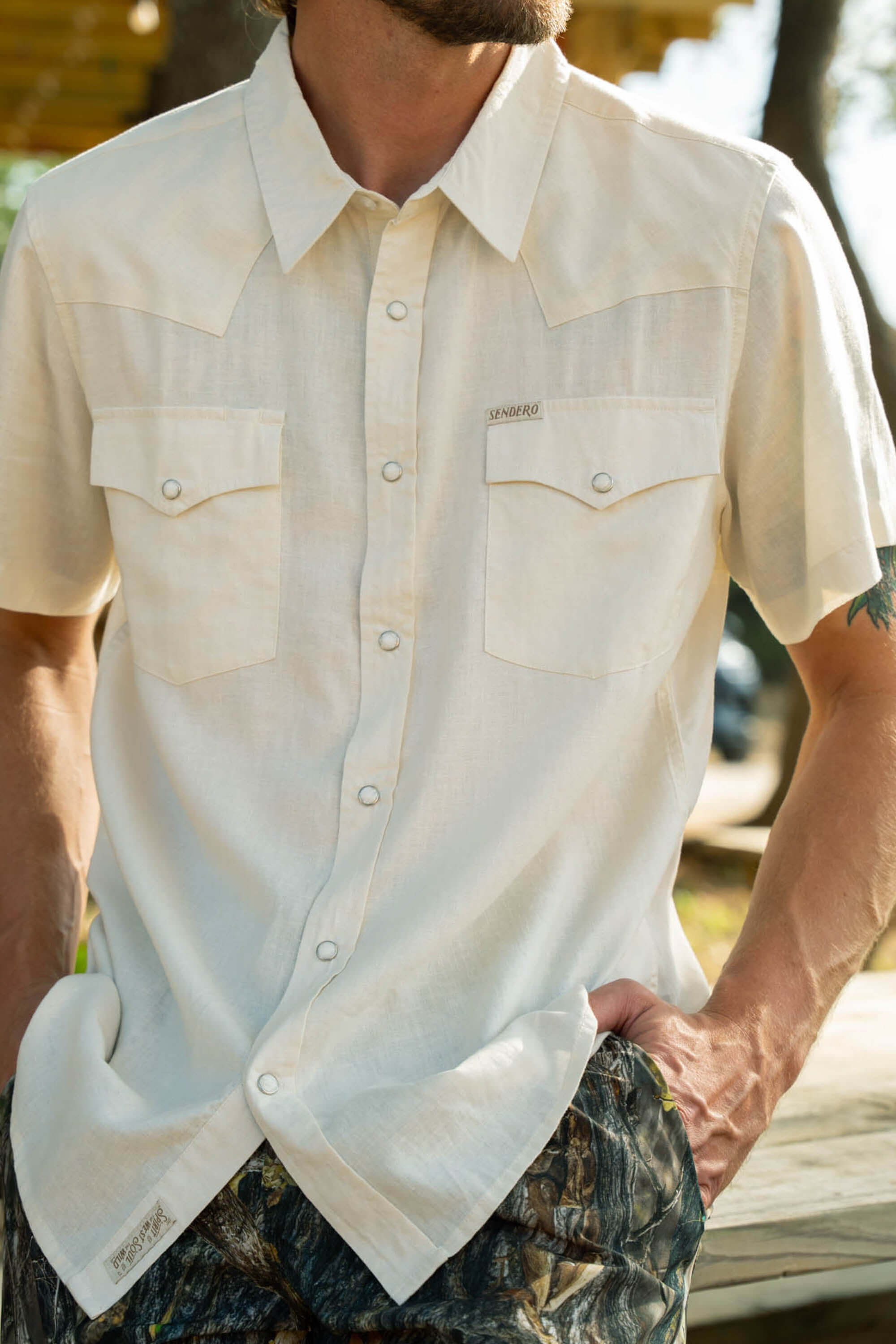 Sendero Wyatt Shirt in antique white lifestyle