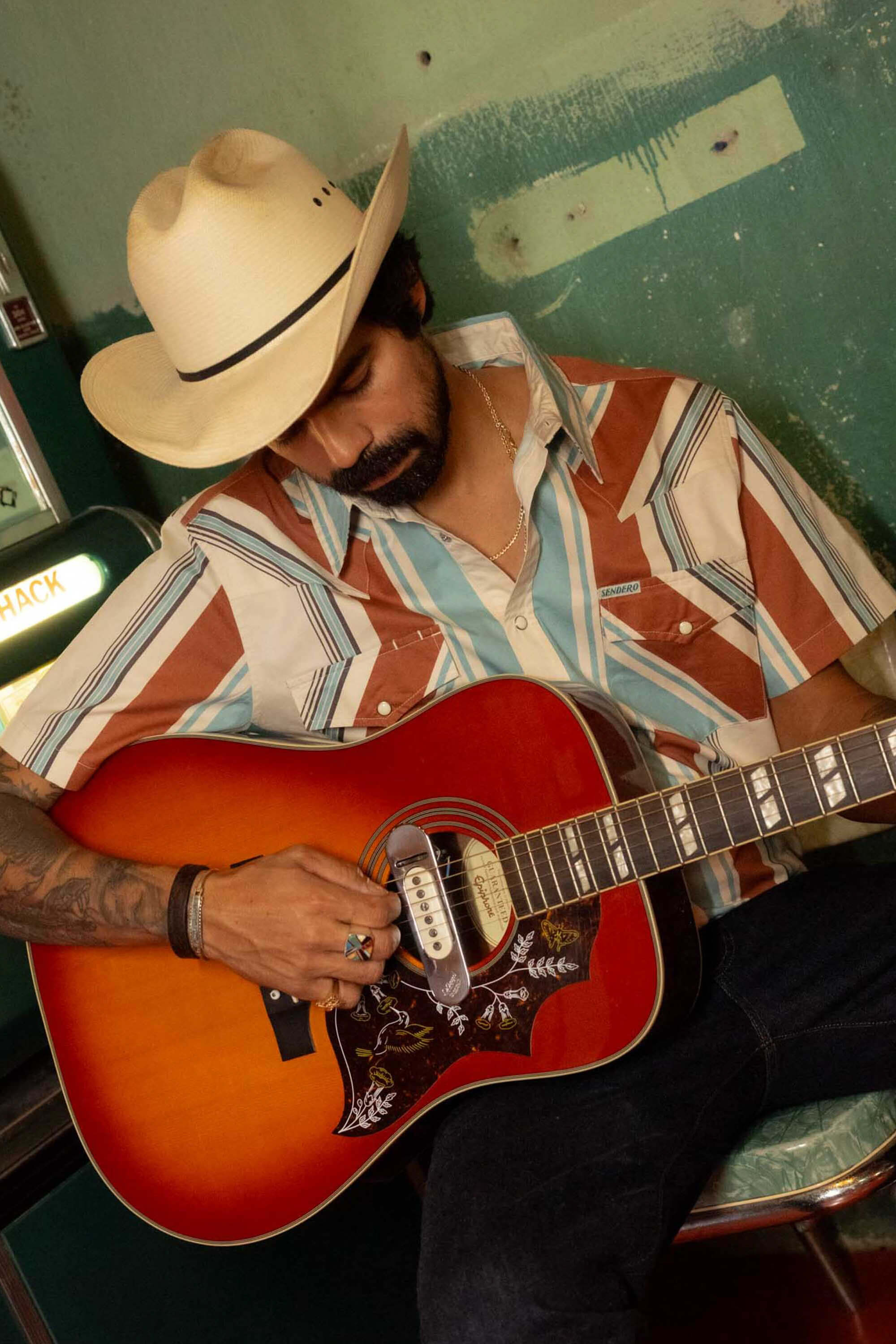 Wyatt Shirt in stagecoach stripe by Sendero