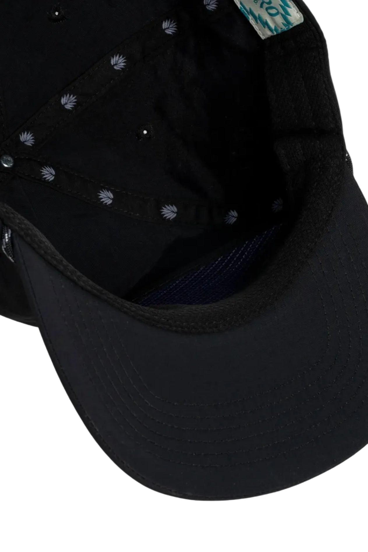 Sendero No Luck Hat in Black inside